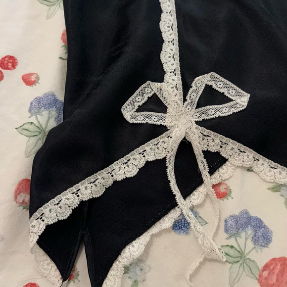 SOLD - Picture 4 of 7